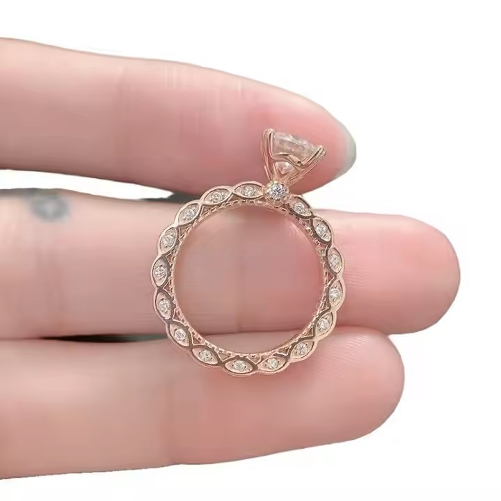 1 Carat Moissanite Engagement Ring - 6.5mm Round Cut