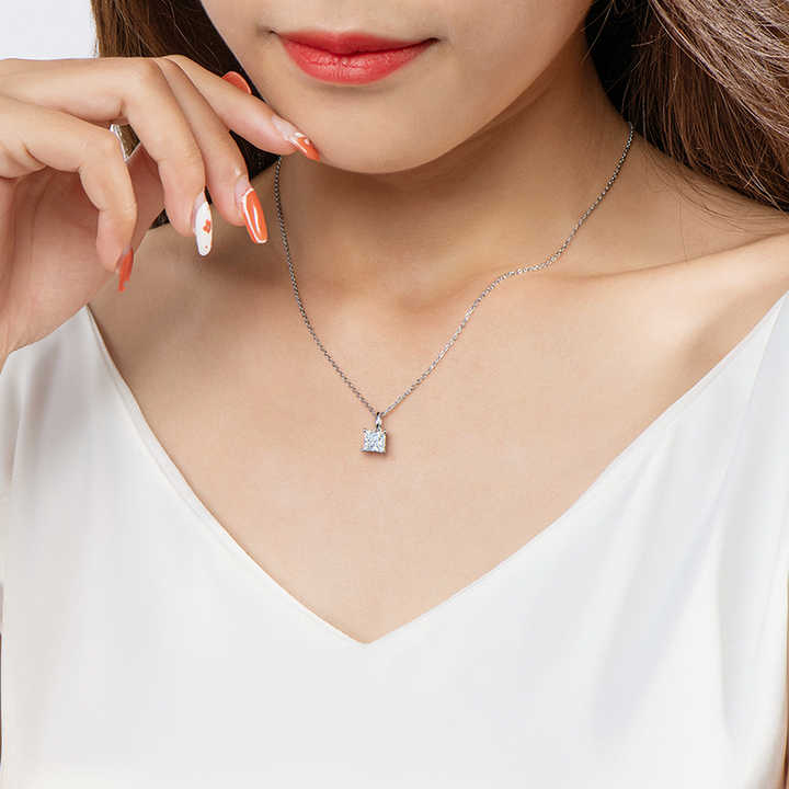Moissanite Square Pendant Necklace with 1.0 Carat Princess Cut (6.5mm)
