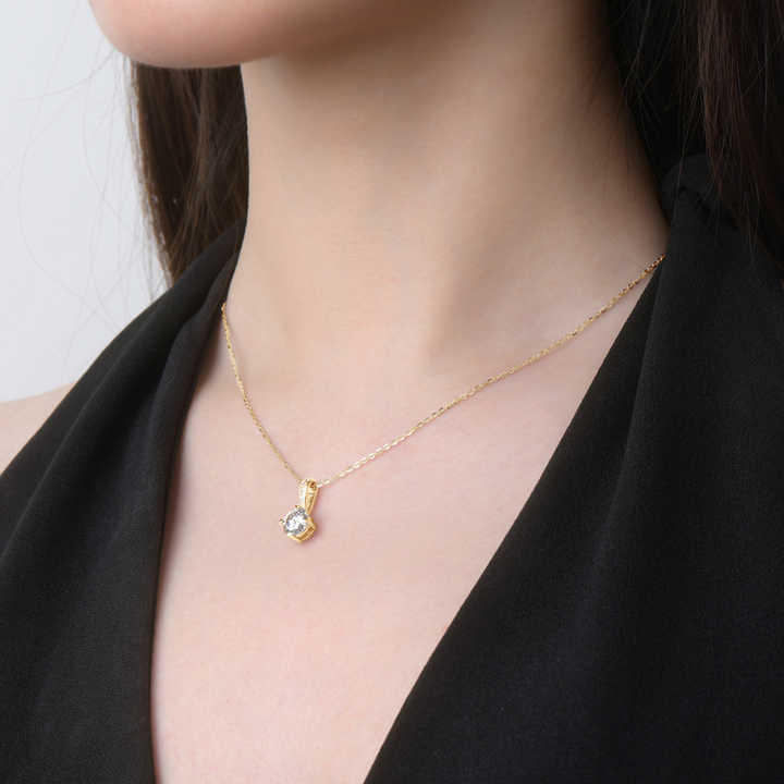 Moissanite Pendant Necklace with 1.0 Carat Round Brilliant-Cut Stone