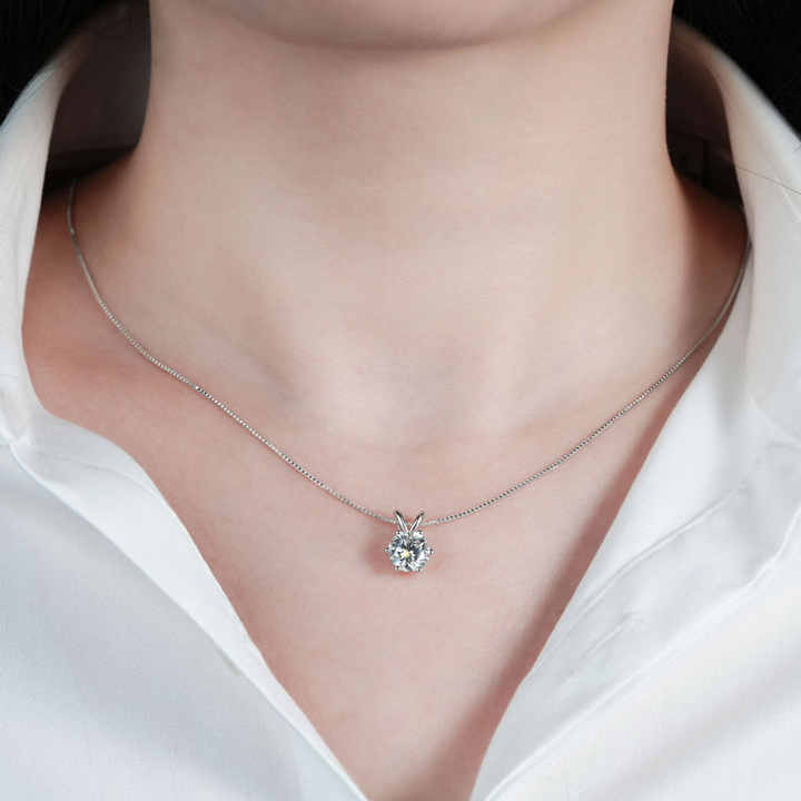 Classic Six-Prong Moissanite Pendant Necklace – Available in 5mm, 6.5mm, 8mm, and 9mm