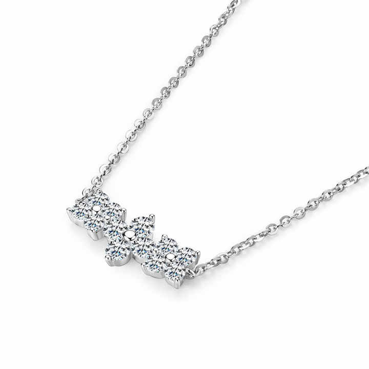 Four-Leaf Clover Moissanite Pendant Necklace – 3mm & 2.5mm Round VVS Moissanite, GRA Certified