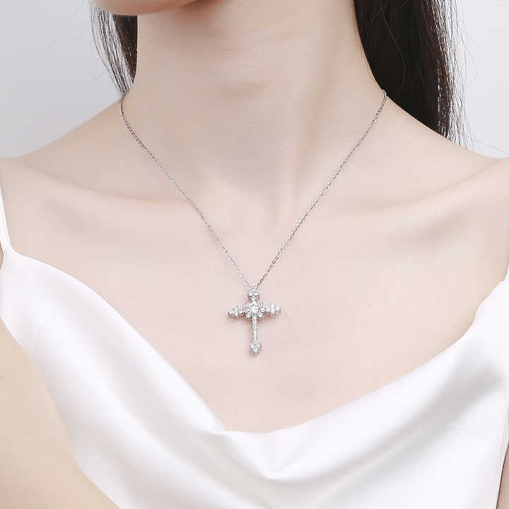 Moissanite Cross Pendant Necklace with 0.5 Carat Round Brilliant-Cut Stone