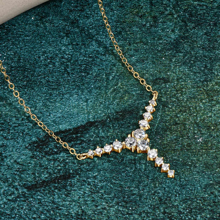 Luxury Moissanite Y-Shaped Pendant Necklace – Sparkling Design