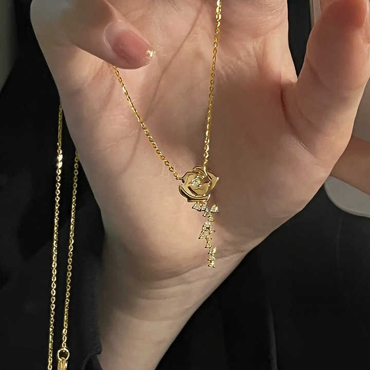 Moissanite Rose Pendant Necklace with 3.5mm Round Brilliant-Cut Stone