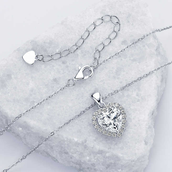 GRA Certified 2.0 Carat Heart-Shaped Moissanite Pendant Necklace
