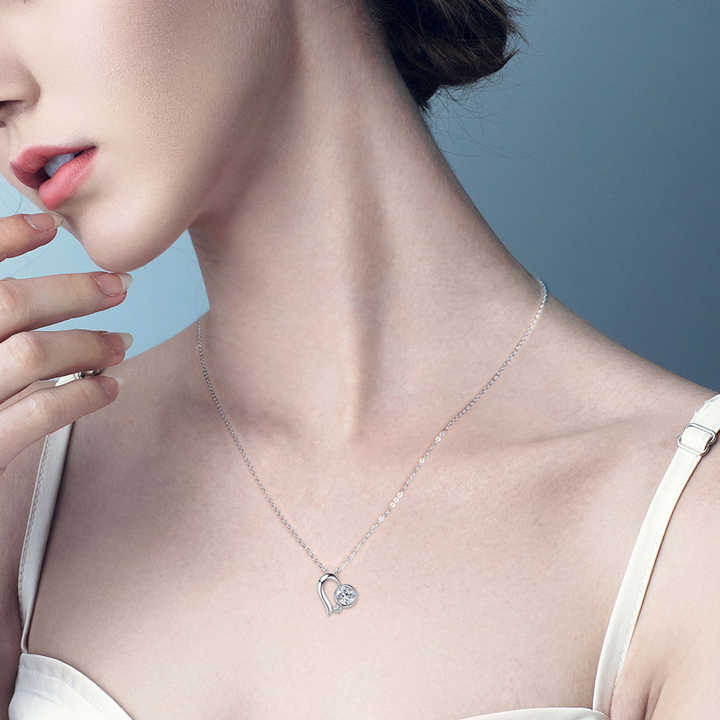 Heart-Shaped Moissanite Pendant Necklace – Elegant Wedding Jewelry Gift