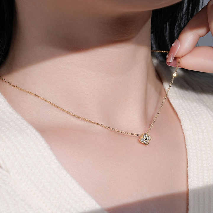 Four-Leaf Clover Moissanite Pendant Necklace – 0.10ct