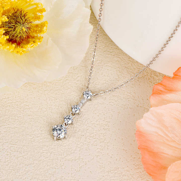 Moissanite Drop Pendant Necklace with 5mm D Color VVS1 Round Brilliant-Cut Stone