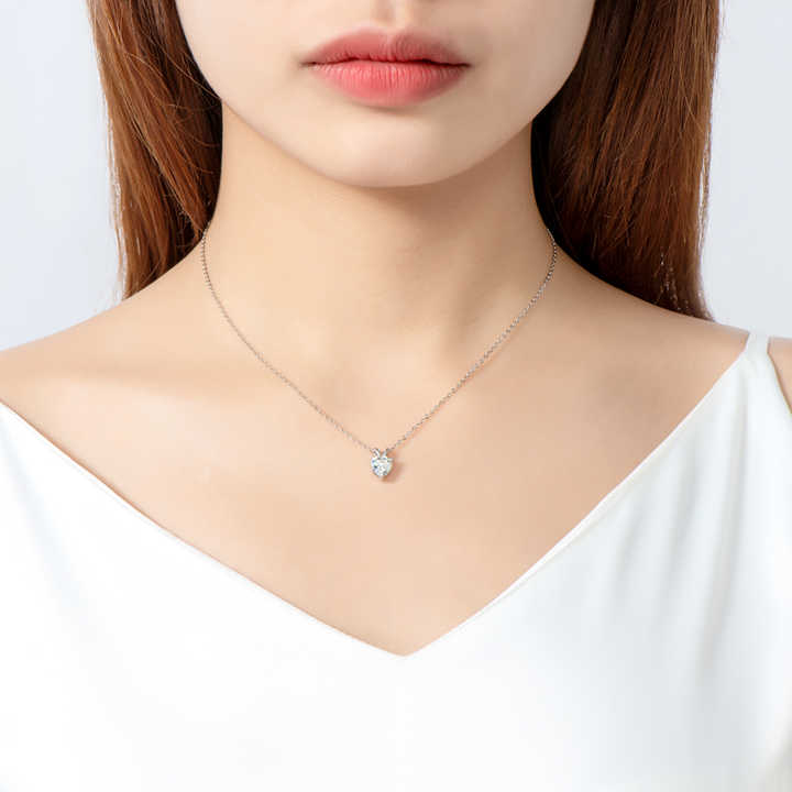 1CT Heart-Cut Moissanite Pendant Necklace – Gold or White Gold Plated