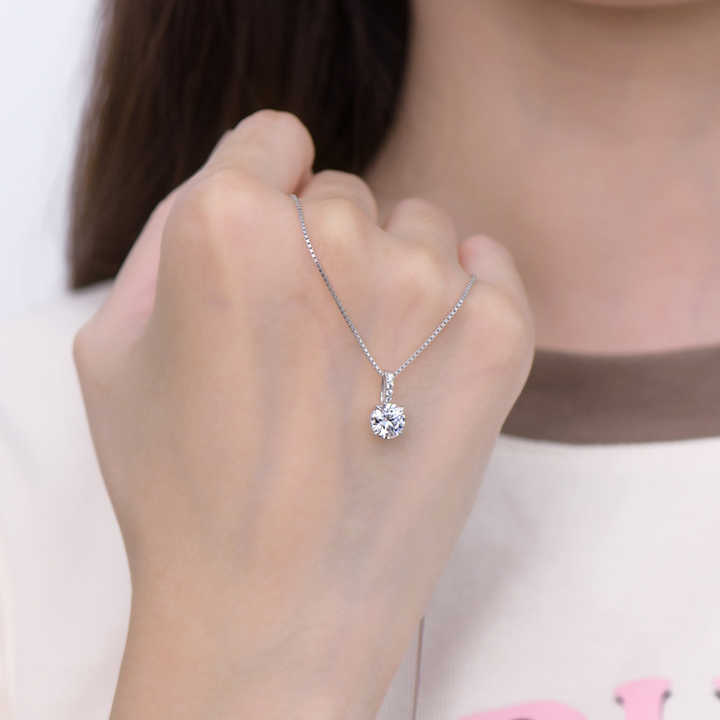 Moissanite Diamond Pendant Necklace with 1.0 Carat Round Brilliant-Cut