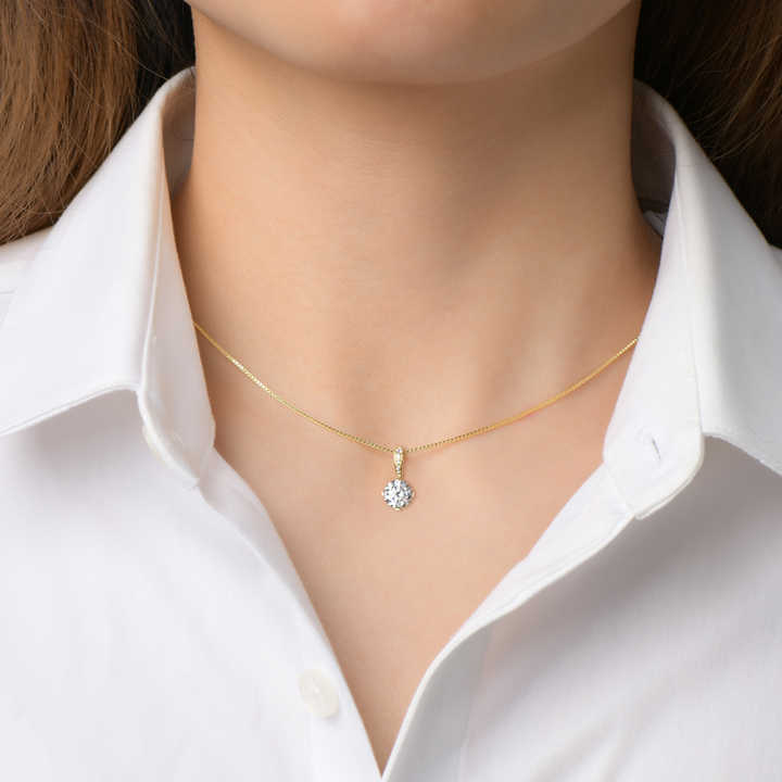 Moissanite Pendant Necklace with 1.0 Carat Round Brilliant-Cut Stone