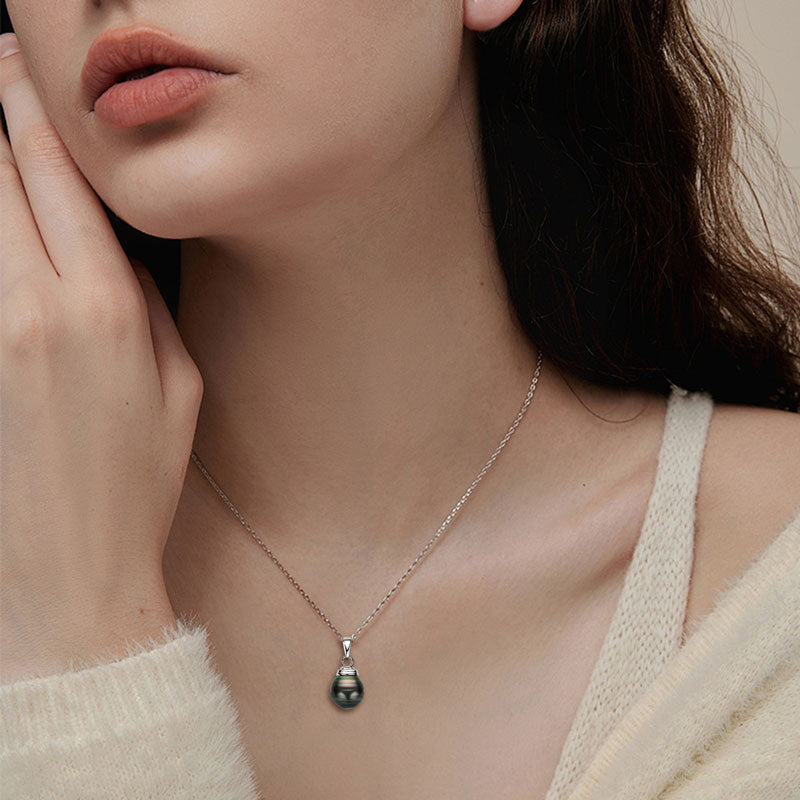 Natural Tahitian Black Baroque Necklace