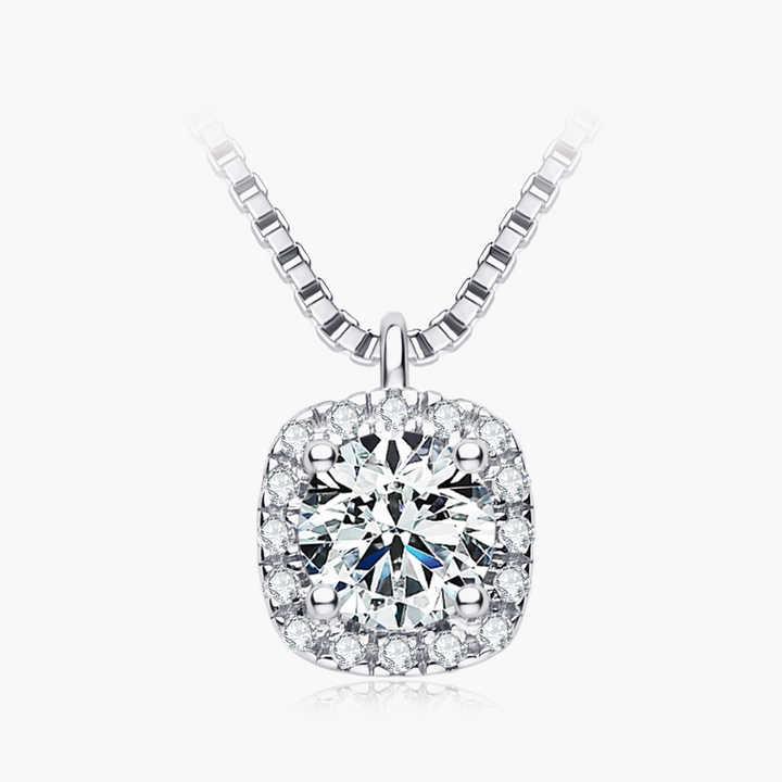 Classic Engagement Moissanite Pendant Necklace – 0.5 Carat Round Brilliant-Cut Stone