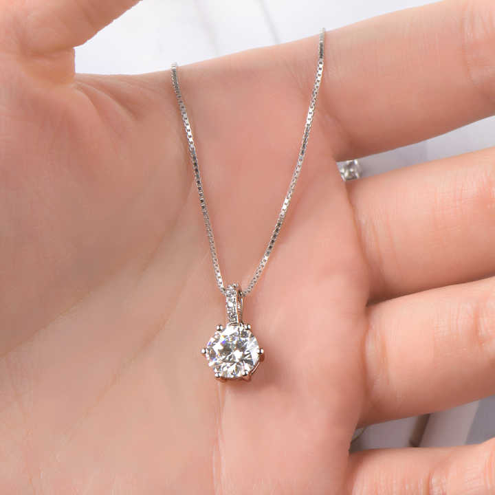 Elegant 14K Gold-Plated Moissanite Pendant Necklace