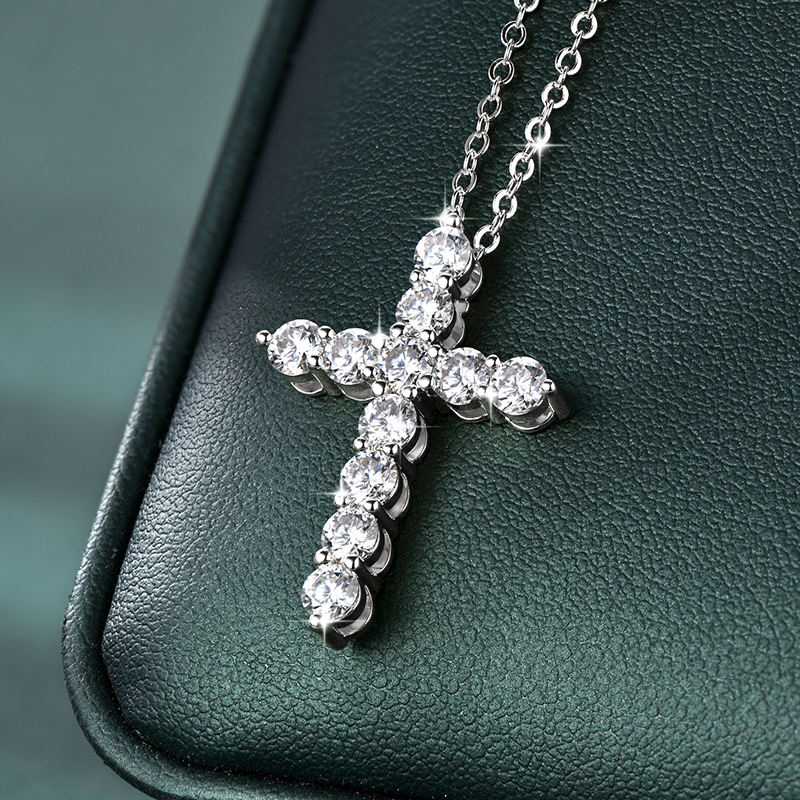 Elegant VVS Moissanite Cross Necklace