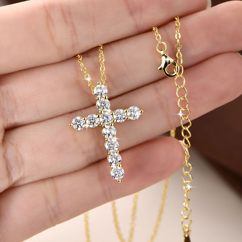 Elegant VVS Moissanite Cross Necklace