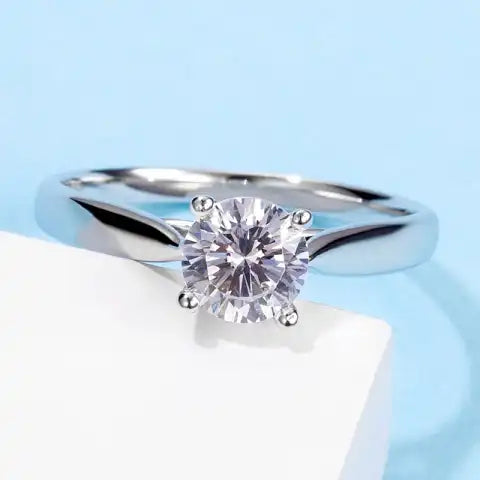 0.5 Carat Moissanite Classic Engagement Ring - 5mm Round Cut Solitaire