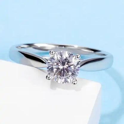 0.5 Carat Moissanite Classic Engagement Ring - 5mm Round Cut Solitaire