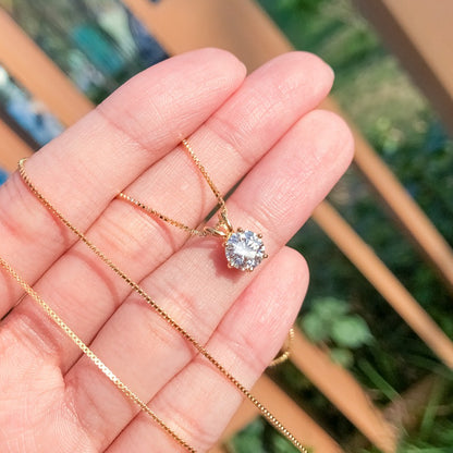 Luxury Solitaire Round Moissanite Necklace (FREE Earrings included)